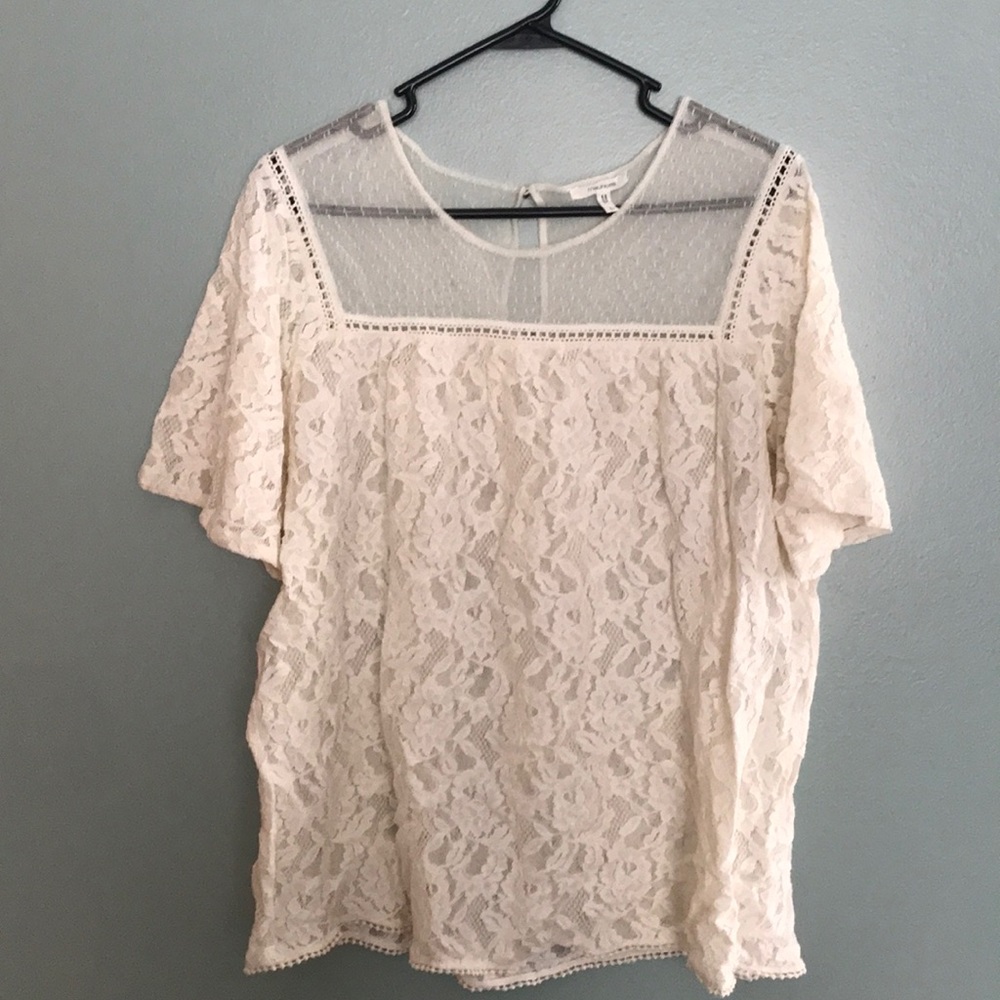 Lace top